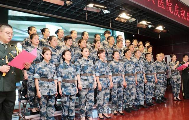 中国人民志愿军战歌的朗诵词，中国人民志愿军战歌朗诵词，英勇无畏，致敬英雄之魂