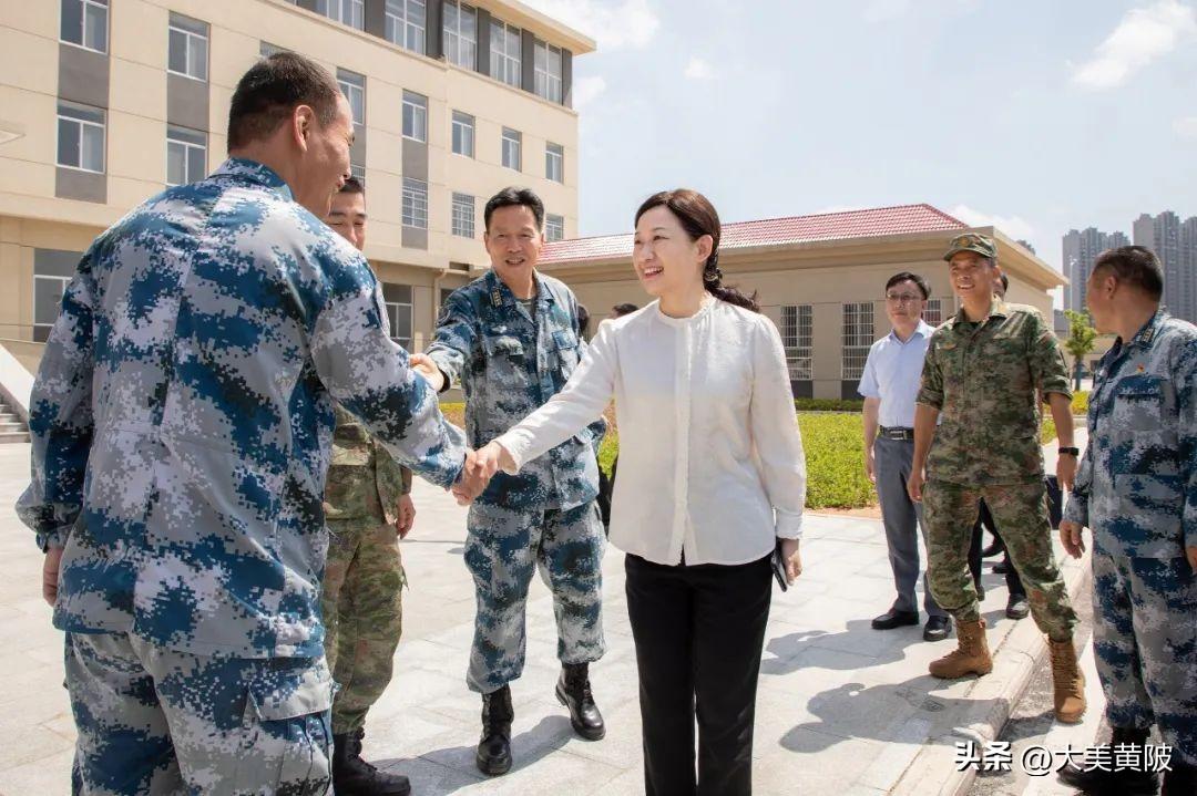 武汉市黄陂空军空降兵部队,荣耀与使命的交织,黄陂空军空降兵部队的荣耀与使命