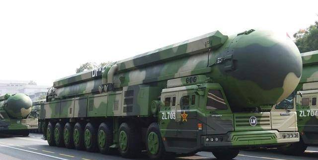 长剑-10巡航导弹与东风-15导弹,解析两种导弹的技术特点与战略价值,长剑-10与东风-15导弹技术特点与战略价值解析