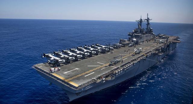 黄蜂级两栖攻击舰在2022年的发展与影响，黄蜂级两栖攻击舰在2022年的发展及其影响概述