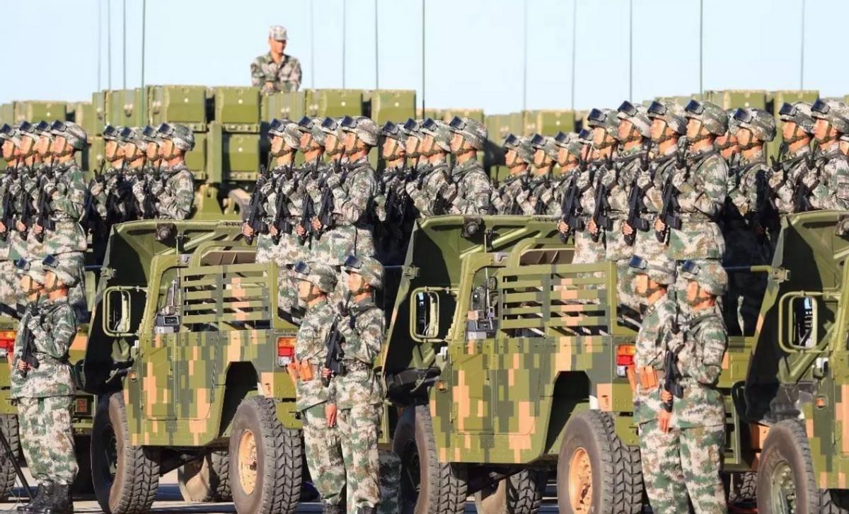 朱日和阅兵主持与指挥,展现中国力量的核心力量,朱日和阅兵,主持与指挥展现中国力量的核心力量风采