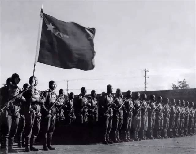 中国人民志愿军军歌与周深的独特演绎,周深演绎中国人民志愿军军歌的独特风采