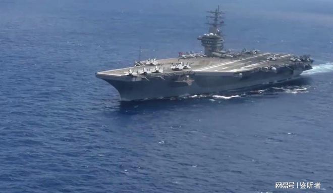 美国双航母夹击山东舰,一场战略博弈的解读,美国双航母与山东舰的战略博弈,夹击背后的战略考量