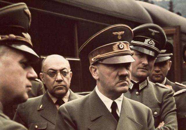 古斯塔夫巨炮合集,历史的震撼与技术的辉煌,古斯塔夫巨炮,历史的震撼与技术辉煌的合集