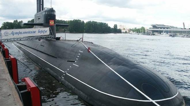 关于中国引进677型潜艇的深度解析,中国引进677型潜艇深度解析揭秘