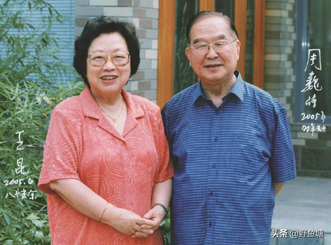 永不褪色的战歌,中国人民志愿军战歌,中国人民志愿军战歌,永不褪色的荣耀旋律