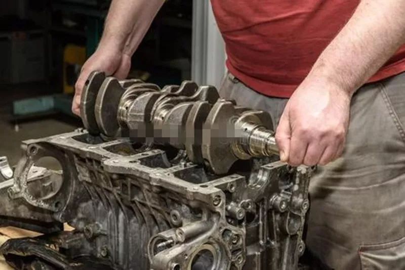 活塞发动机维护注意事项，活塞发动机维护要点与注意事项