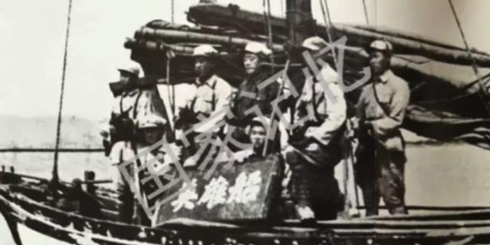 海南岛战役后合影,荣耀与历史的见证,海南岛战役后的荣耀瞬间,历史见证的合影