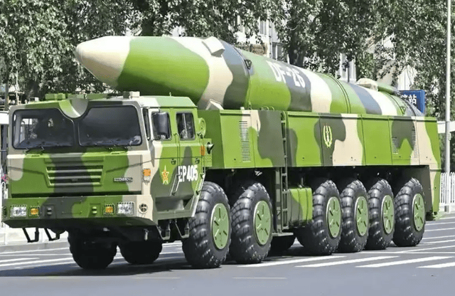 东风导弹家族中的两大重要成员,东风-21D与东风-26导弹的射程分析,东风导弹家族两大成员,东风-21D与东风-26导弹射程深度解析