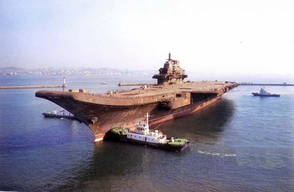 瓦良格号,历史与传奇的交汇点,瓦良格号,历史与传奇的交汇点传奇之旅开启。