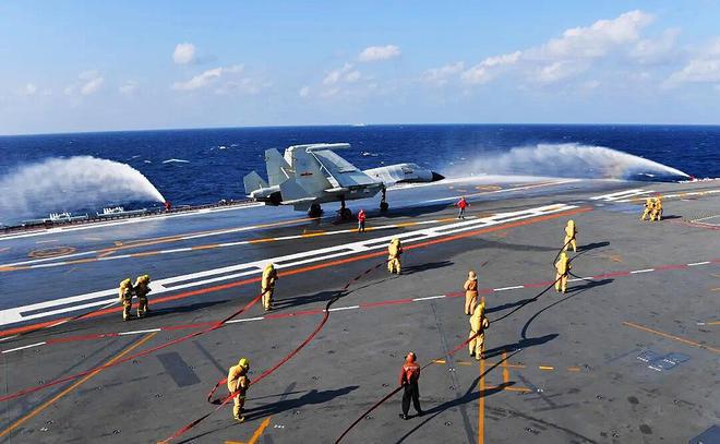 山东舰下水六年未见出海,深度探究背后的原因,山东舰下水六年未出海,深度解析背后原因