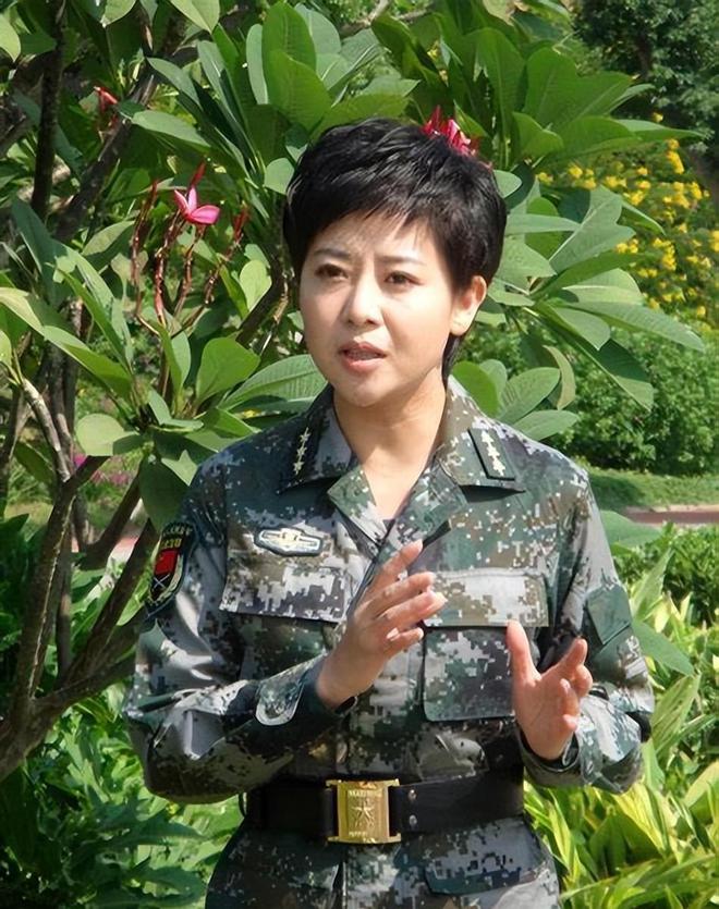央视军事女记者全部名单及其影响力深度解析,央视军事女记者名单影响力深度解析
