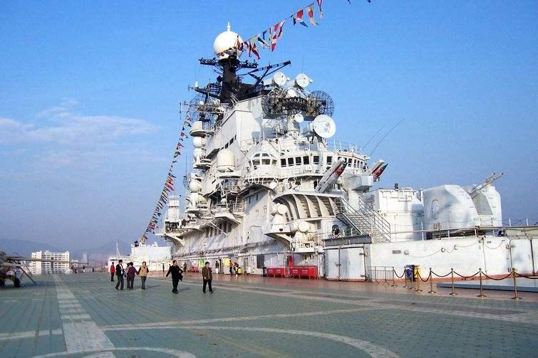 瓦良格号的开启之旅,历史、现状与挑战,瓦良格号,历史现状与挑战的开启之旅