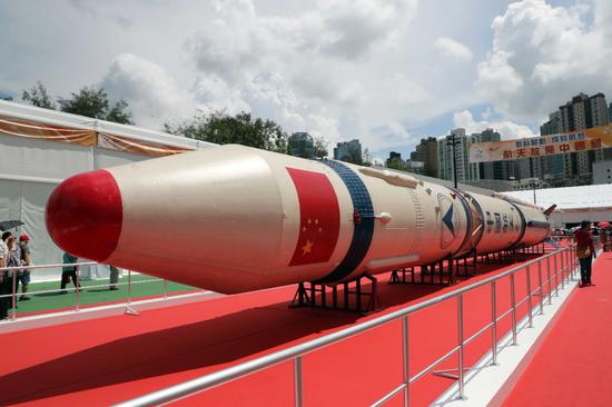 香港回归祖国十七周年阅兵仪式,展现力量与荣耀的时刻,香港回归祖国十七周年阅兵仪式,力量与荣耀的展现