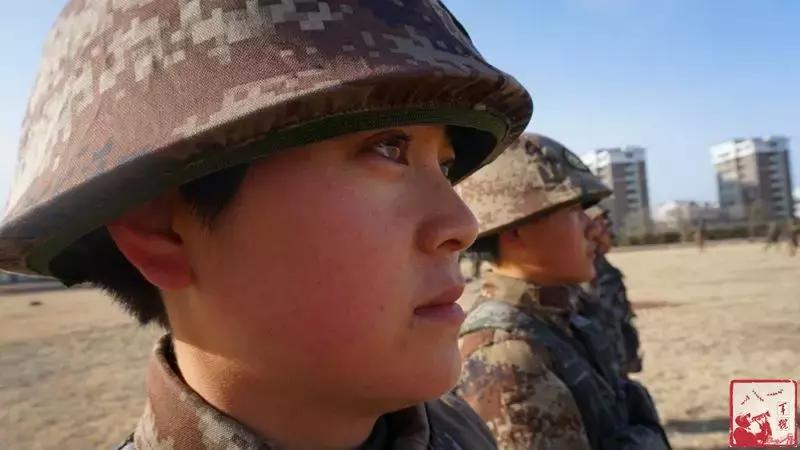 中国女兵的成长经历,中国女兵的成长历程