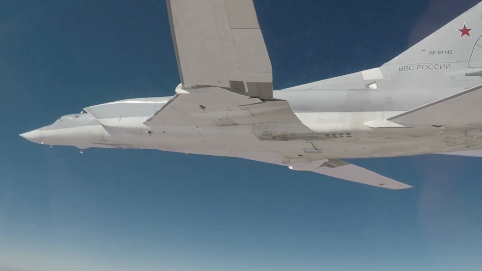 图22M逆火轰炸机弹仓，深入解析苏联冷战时期的远程打击力量，苏联冷战时期的远程打击力量，图-22M逆火轰炸机弹仓深度解析