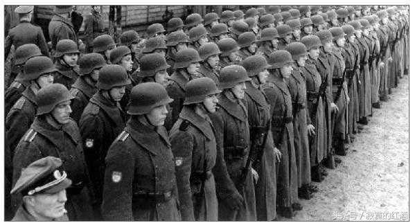 阅兵式上的国民党军，历史与荣耀的见证，阅兵式上的国民党军，历史荣耀的见证