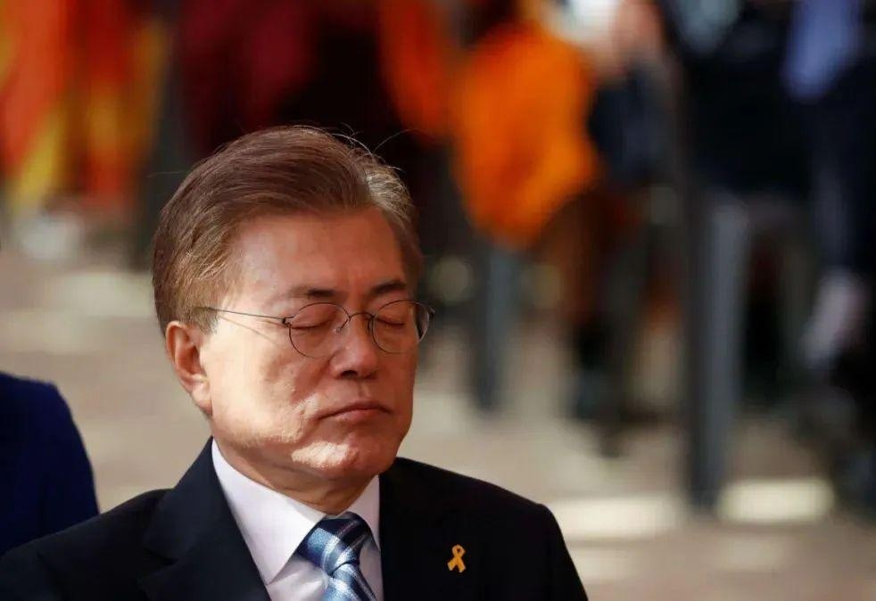 文在寅宣布解散国家紧急状态,重塑韩国政治格局的转折点,韩国政治格局重塑,文在寅宣布解散国家紧急状态转折点