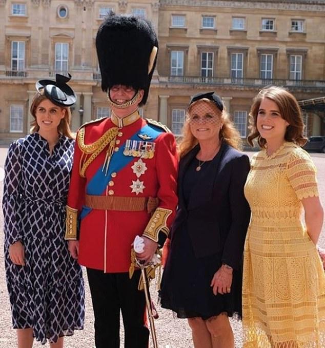 英国陆军阅兵，历史、传统与现代的融合，英国陆军阅兵，历史与现代的融合风采