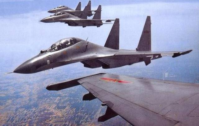 歼-16战斗机的远程打击能力,究竟能飞多远?,揭秘歼-16战斗机的远程打击能力,究竟能飞多远?