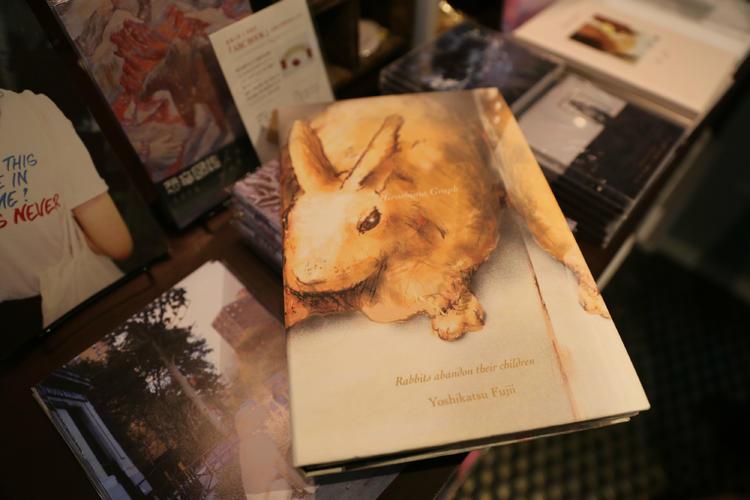 香港彩票文化中的必中一组三中三现象探究，香港彩票文化中的必中一组三中三现象深度探究