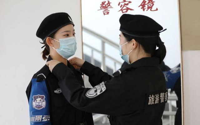 女生考警校一般多少分——警校录取分数线的探究,女生考警校一般需多少分?警校录取分数线的深度解析