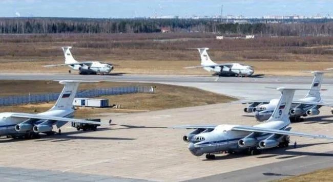 今日重大军事新闻视频，揭示全球军事动态深度剖析最新军事科技进展，今日军事新闻深度解析，全球军事动态与最新科技进展视频揭秘