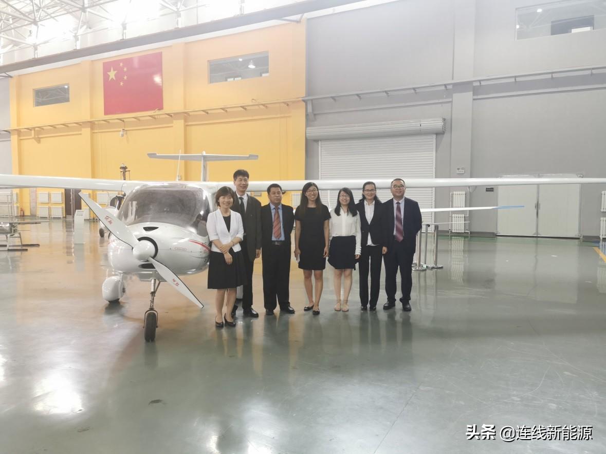 歼八到底有多厉害,中国空军力量的璀璨明珠,歼八,中国空军力量的璀璨明珠,究竟有多强大?