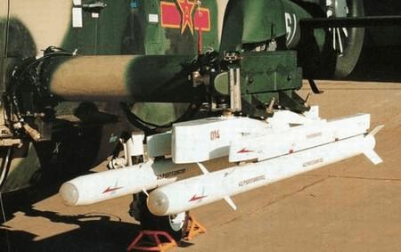 歼八带导弹，中国空军力量的璀璨明珠，歼八带导弹——中国空军力量的骄傲明珠