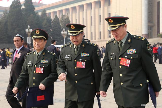 集团军最高长官是军长还是司令员,军事组织结构的解析,军事组织结构解析,集团军最高长官是军长还是司令员?