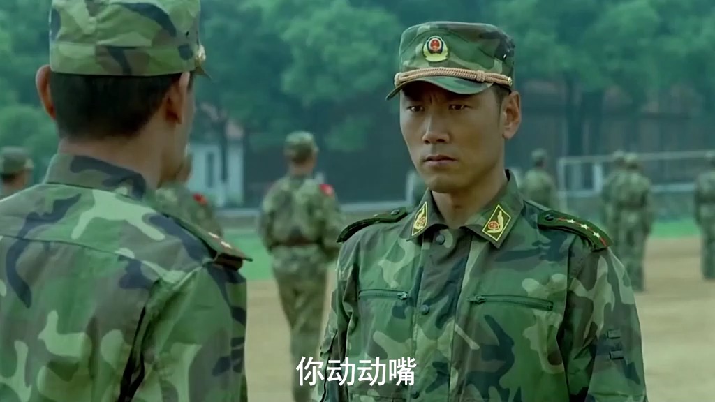 丁晓兵将军与儿子丁陶,两代军人的荣耀与传承,两代军人的荣耀传承,丁晓兵将军与儿子丁陶的故事