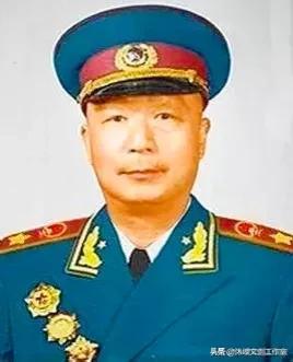 中国人民解放军军旗确定的历程及其深远影响,中国人民解放军军旗确定历程及其深远影响的探究