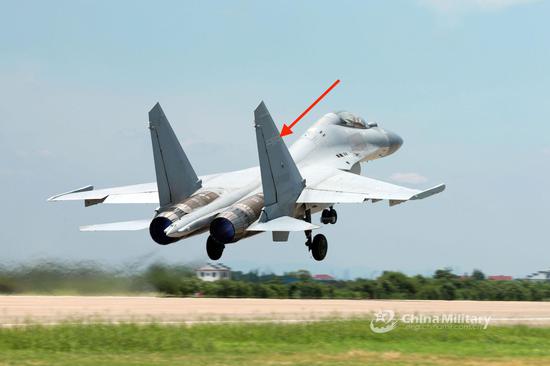 歼-16最新涂装，展现中国空军力量的新面貌，歼-16最新涂装揭示中国空军力量的崭新面貌