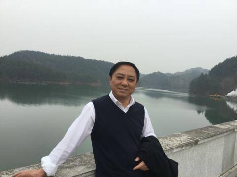 刘伯温一肖中肖持,传奇人物与神秘预言的交织,刘伯温一肖中肖持,传奇人物与神秘预言的交汇点