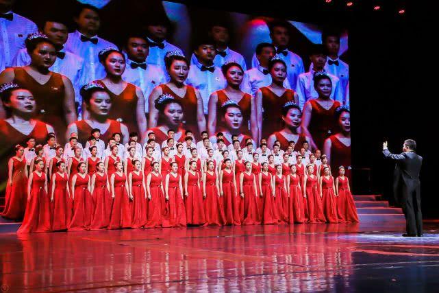 国庆70周年阅兵致敬方阵,荣耀与力量的展现,国庆70周年阅兵致敬方阵,荣耀与力量的盛大展现