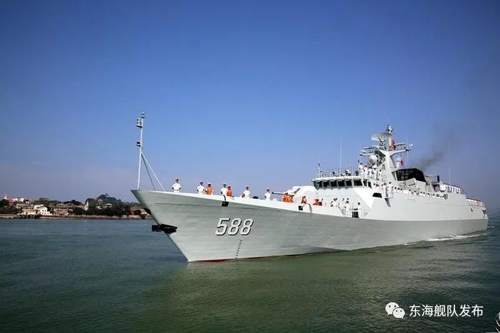 泉州舰的吨位及其影响力,泉州舰吨位与影响力探秘