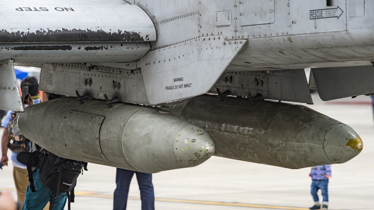 A10攻击机发动机故障,挑战与应对,A10攻击机发动机故障的挑战与应对策略