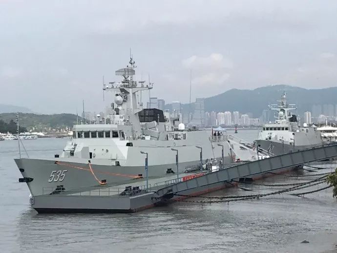 义乌舰简介，义乌舰简介概览