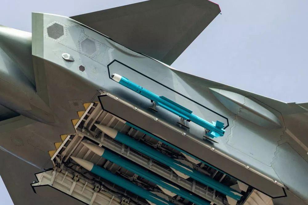 歼-12机动性能解析,歼-12机动性能深度解析