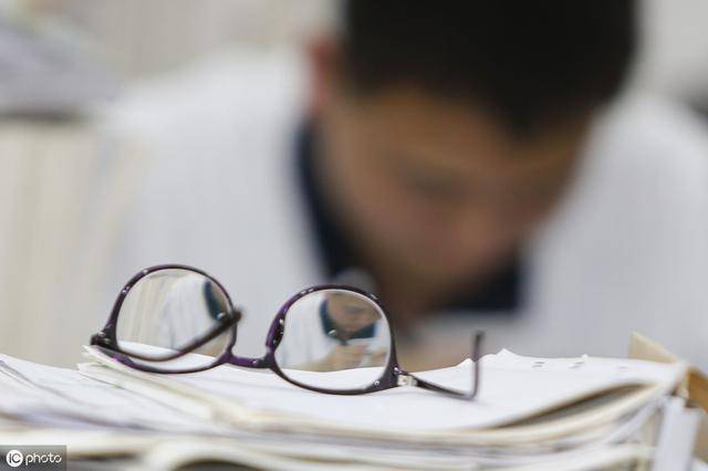 澳门晚上六点半开奖结果，揭秘彩票背后的故事，澳门晚六点半开奖揭秘，彩票背后的故事