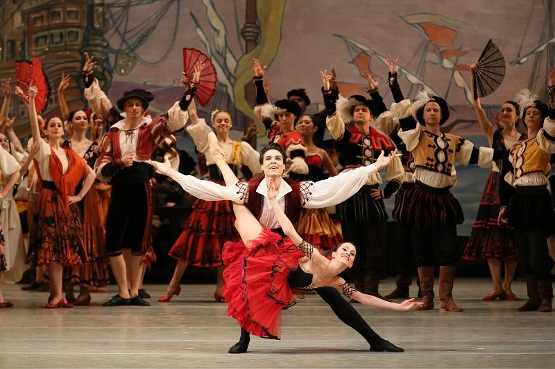 航母下水仪式 第2页