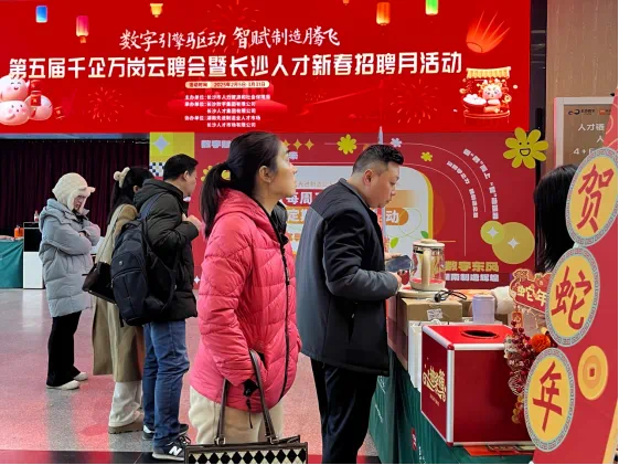 新奥最精准免费大全,探索新时代能源领域的精准服务之道,新奥精准免费大全,探索新时代能源领域的精准服务之路