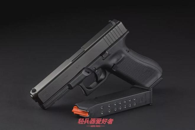 中国警察为何选择不使用格洛克手枪——深入探究背后的原因，中国警察未采用格洛克手枪背后的深层原因探究