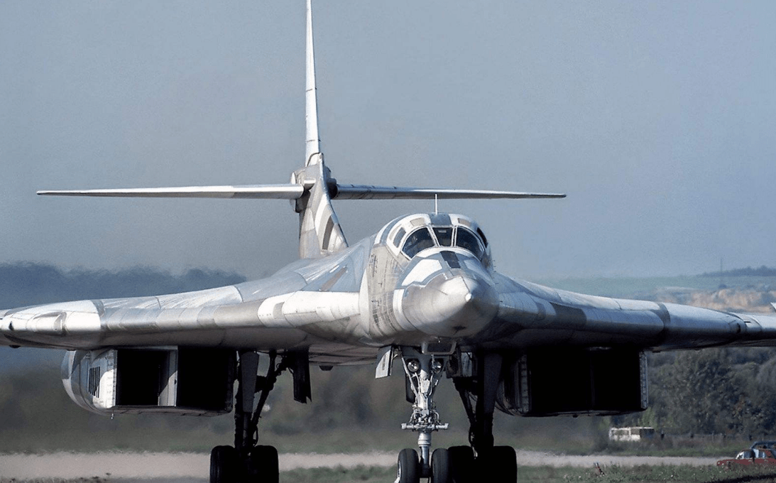 中国空军装备壁纸,展现力量与荣耀的空中画卷,中国空军装备壁纸,空中力量与荣耀的壮丽画卷