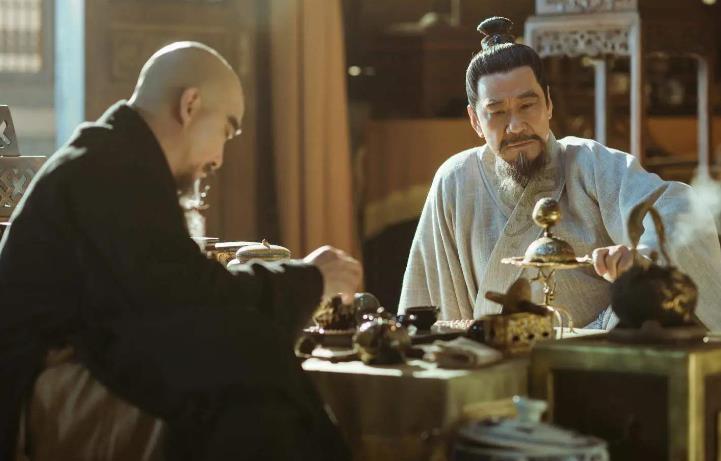 白小姐与刘伯温,一马一肖的传奇故事,白小姐与刘伯温,一马一肖的传奇之旅