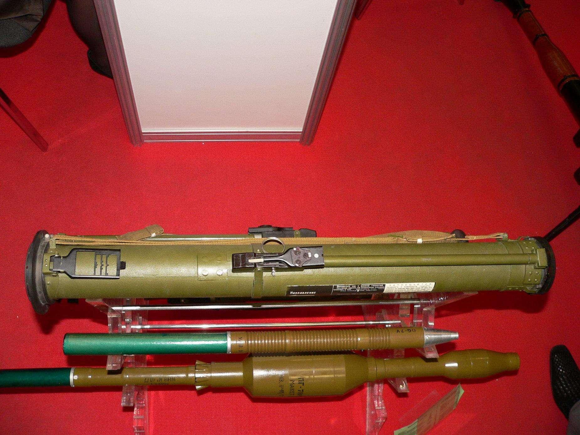 解放军射程最远的火炮，威力与技术的完美结合，解放军最远射程火炮，威力与技术的巅峰结合