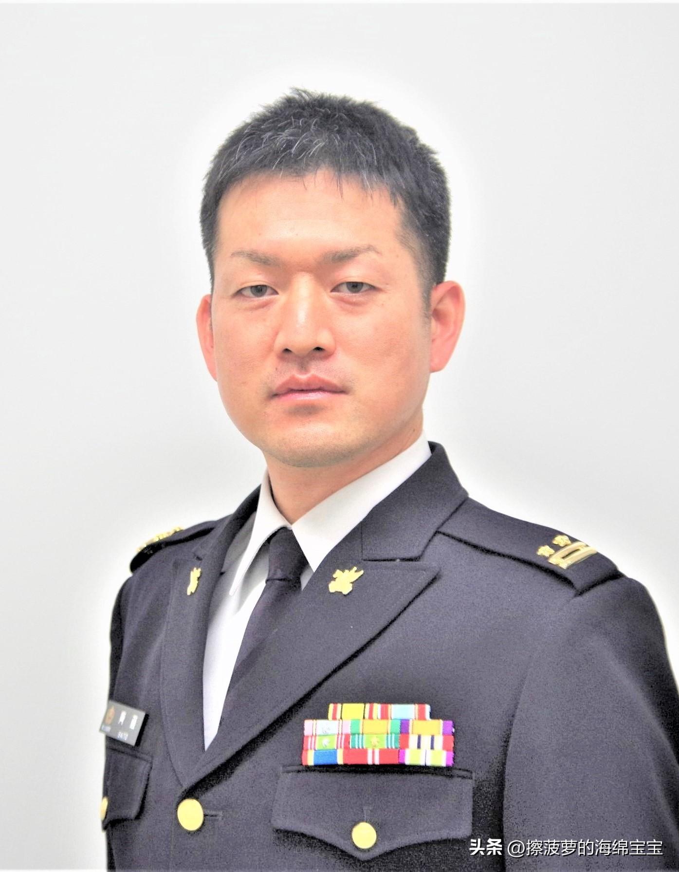 中国舰长军衔,荣耀与责任,中国舰长军衔,荣耀与责任的象征