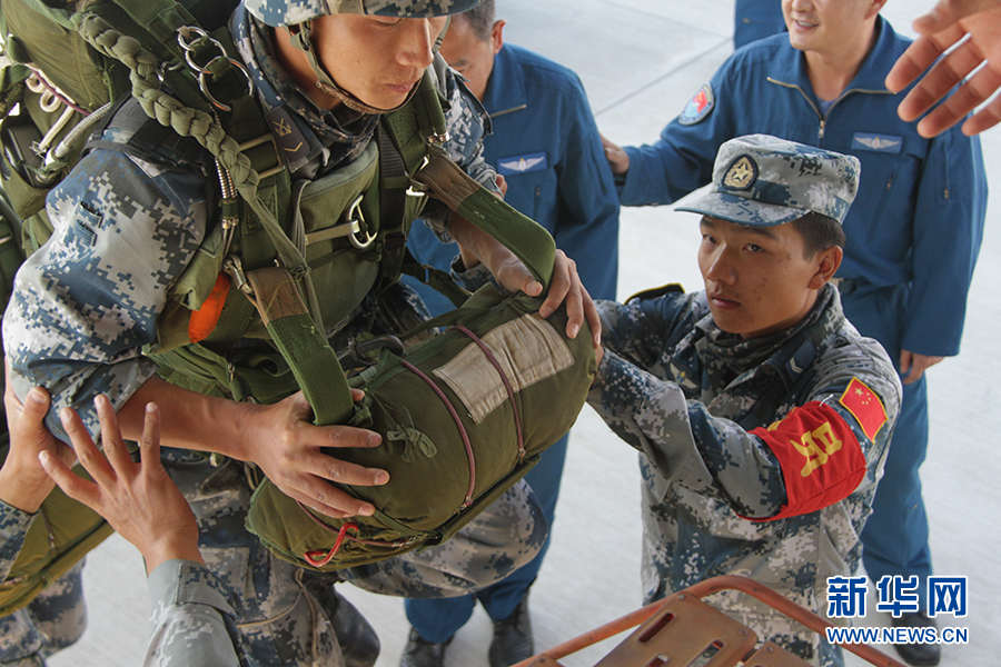 和平使命2014,空降兵的角色与担当,和平使命2014,空降兵的角色与担当解析