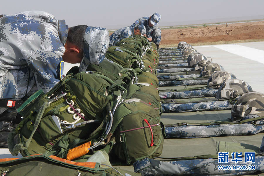 和平使命2014,空降兵的角色与担当,和平使命2014,空降兵的角色与担当解析