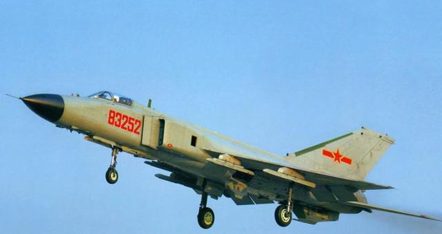 高空高速截击机,歼-8的辉煌历程与未来展望,歼-8高空高速截击机的辉煌历程与未来展望